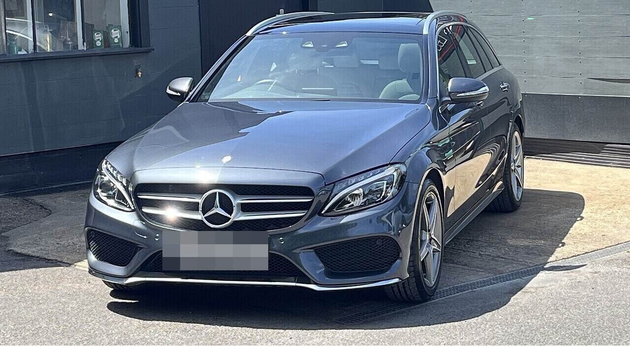 Tenorite Grey Mercedes-Benz C200 estate