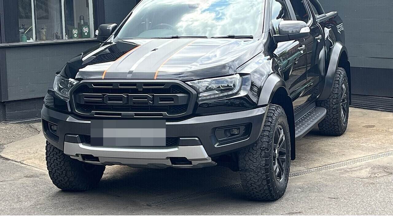 Shadow Black Ford Ranger Raptor